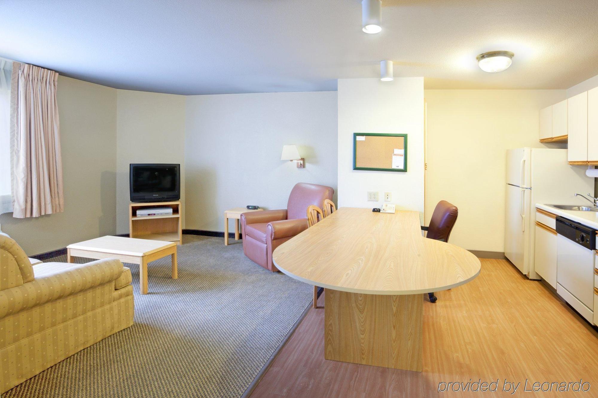 Sonesta Simply Suites San Antonio Northwest - Medical Center Kamer foto